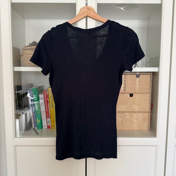 James Perse Slub V Neck Size 1 in Deep (Dark Navy) Purchased Directly from JP - Picture 6 of 7